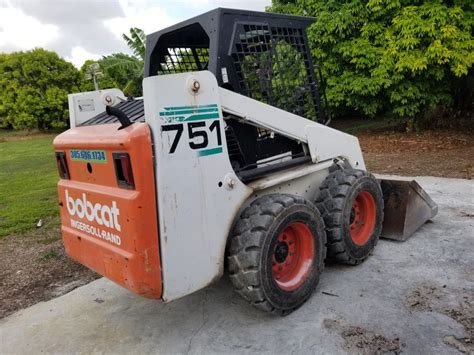 pre owned bobcat skid-steer miami|bobcat lift arms miami.